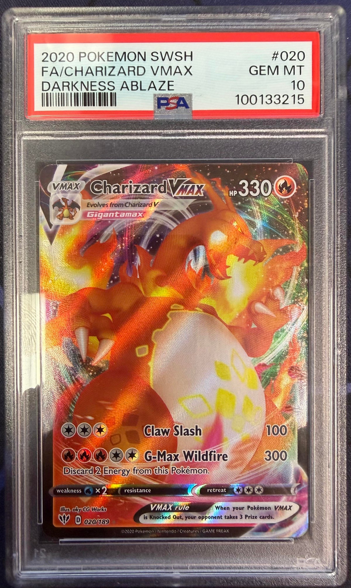 2020 Pokemon SWSH Darkness Ablaze #020 Fa/Charizard Vmax Darkness Ablaze PSA 10